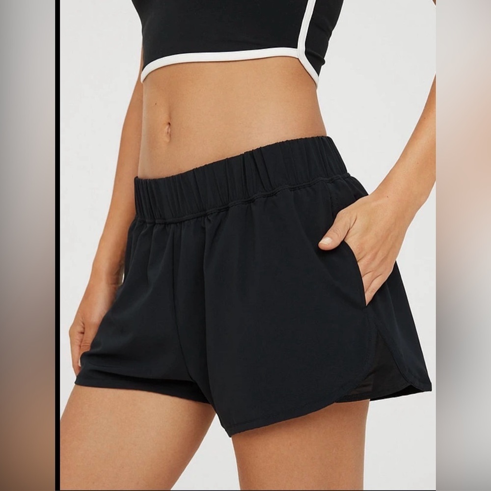 BNWT Offline by aerie Women's Black Period Shorts size L $49.95USD